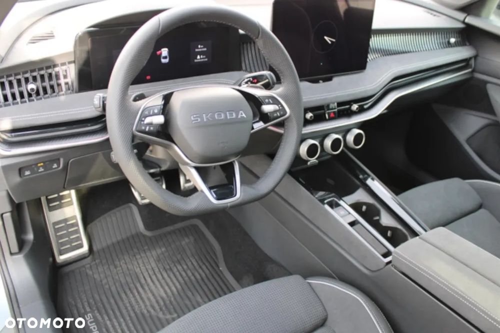 Skoda Superb 1.5 TSI Plug-in Hybrid Sportline DSG - 13