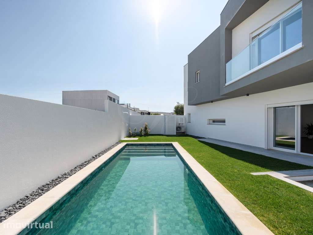 Moradia T3 | Cascais - Grande imagem: 2/26