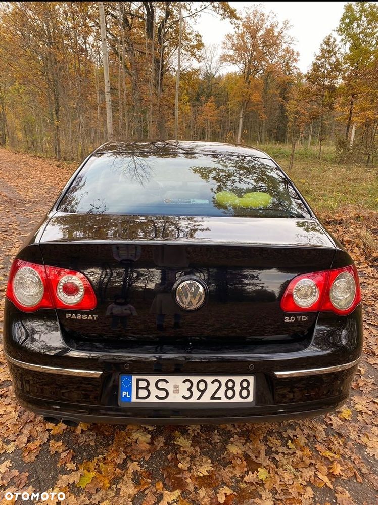 Volkswagen Passat - 7