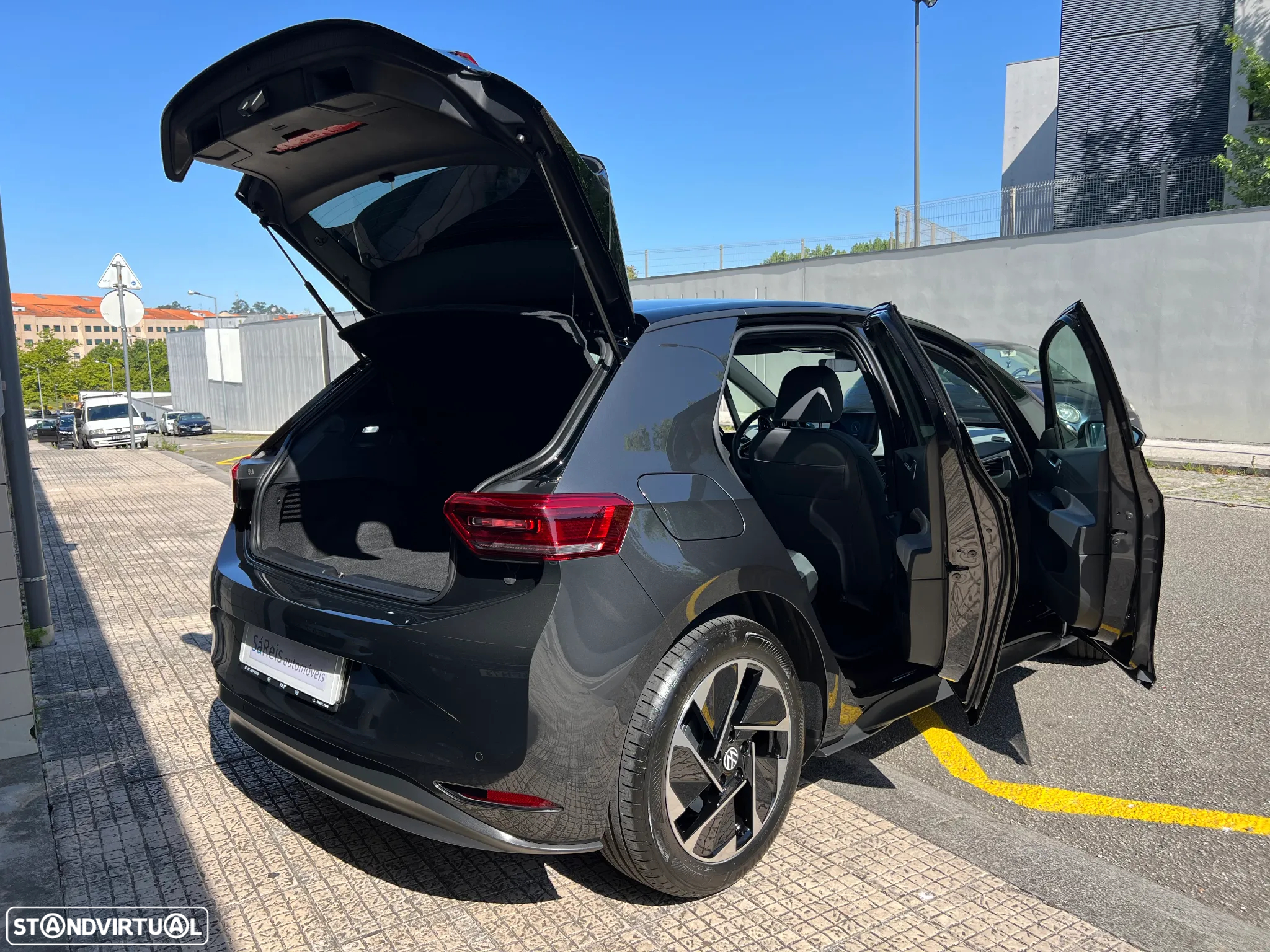 VW ID.3 Pro Performance Business - 12