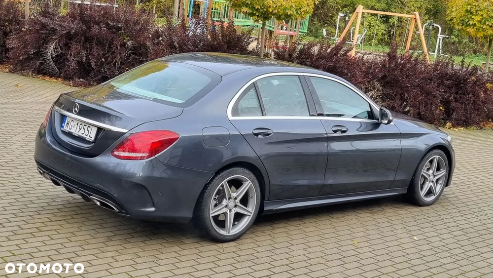 Mercedes-Benz Klasa C 180 7G-TRONIC - 11