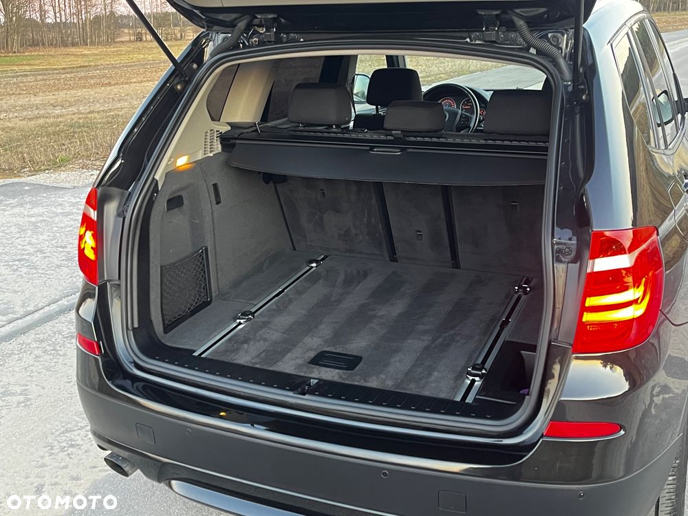 BMW X3 xDrive20d - 34