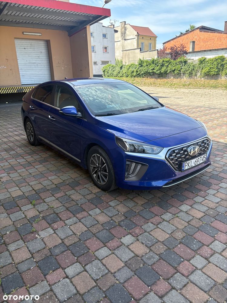 Hyundai IONIQ 1.6 GDI Premium - 1
