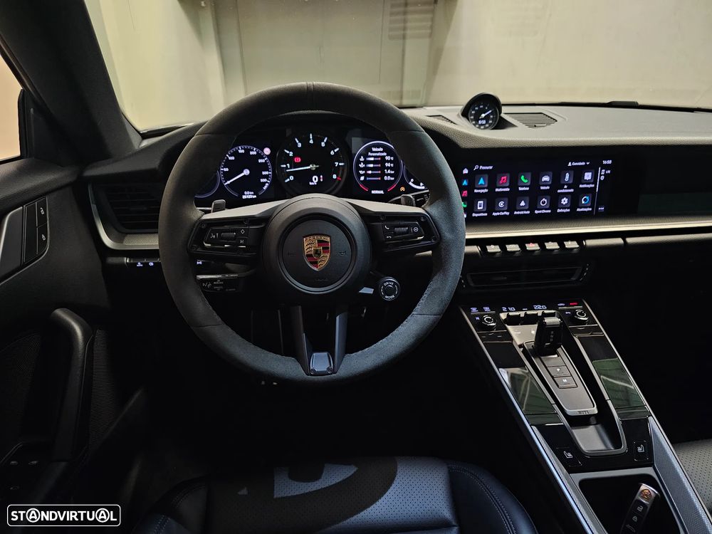 Porsche 911 (992) Carrera S PDK - 26