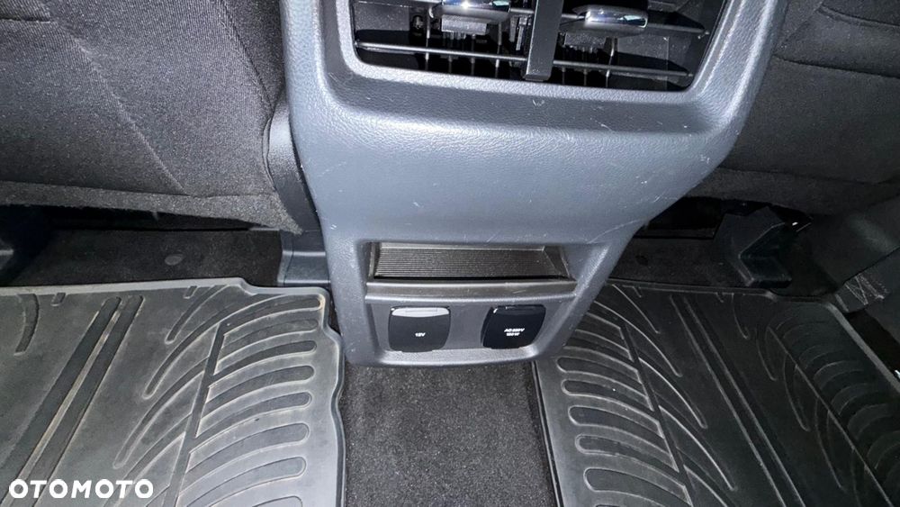 Ford S-Max 2.0 EcoBlue Titanium - 35