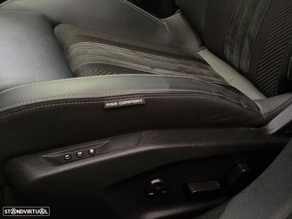 Peugeot 408 1.6 Hybrid GT e-EAT8 - 26