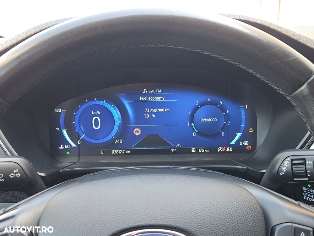 Ford Kuga 1.5 EcoBoost FWD Titanium - 29