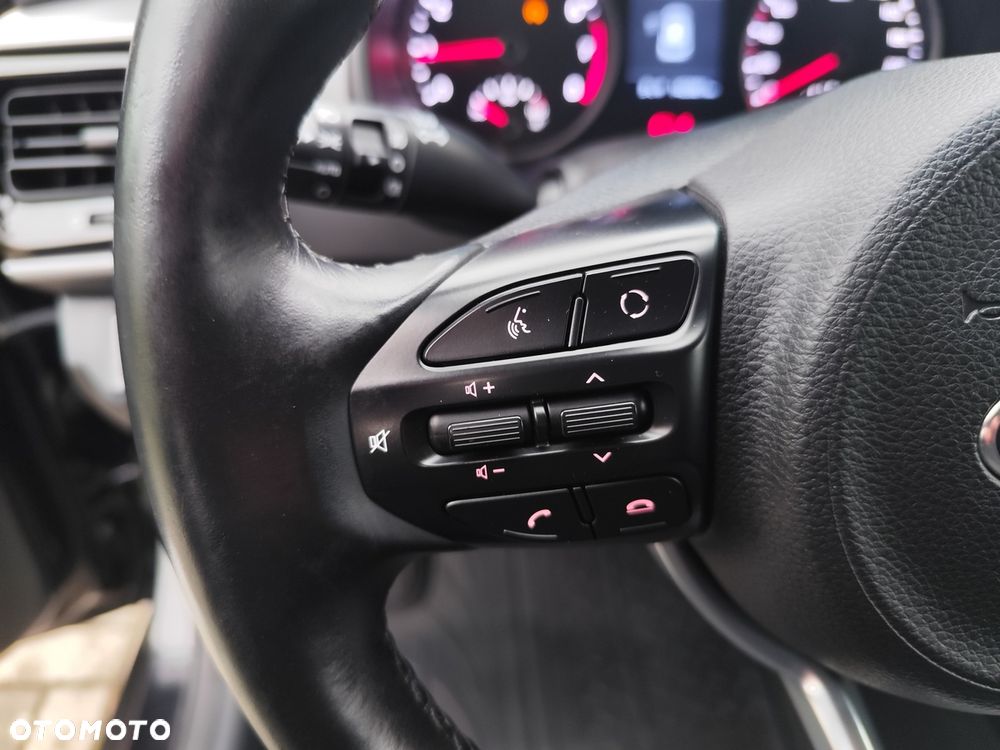 Kia Stonic 1.2 Dream-Team Edition - 15