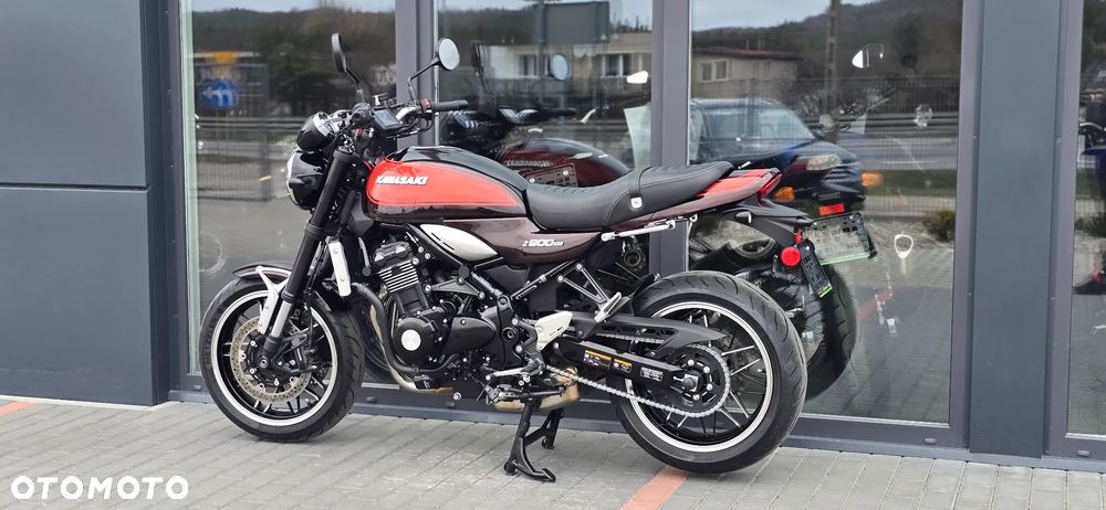 Kawasaki Z 900 RS - 25