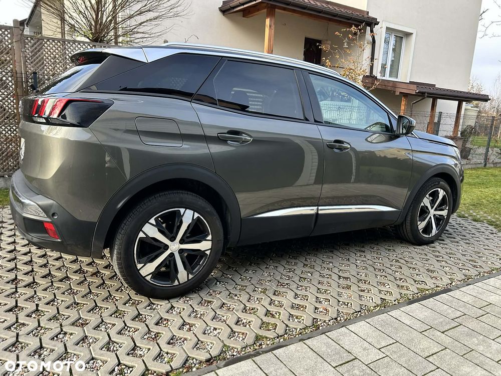 Peugeot 3008 1.6 PureTech GPF Allure S&S EAT8 - 4