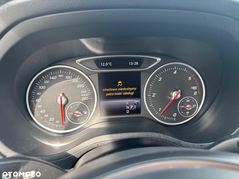 Mercedes-Benz Klasa B 180 (CDI) d 7G-DCT AMG Line - 27