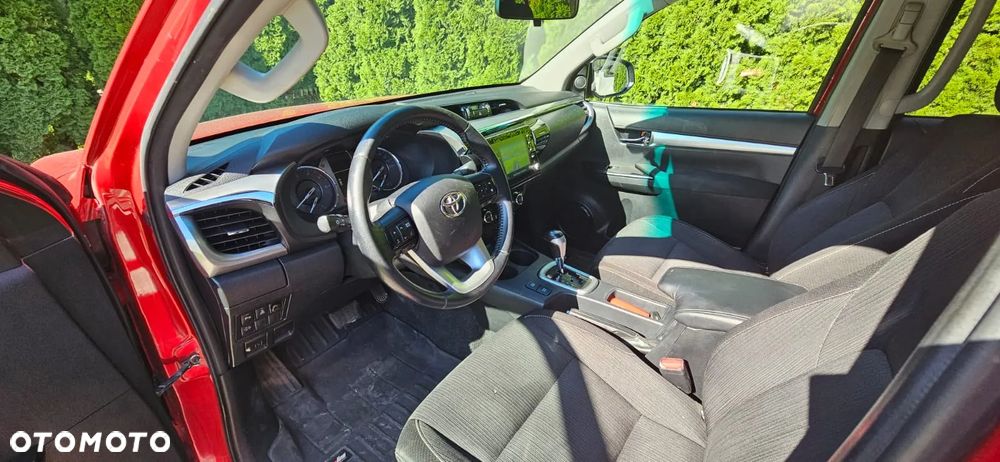 Toyota Hilux 2.8 D-4D Double Cab SR5+ 4x4 - 12