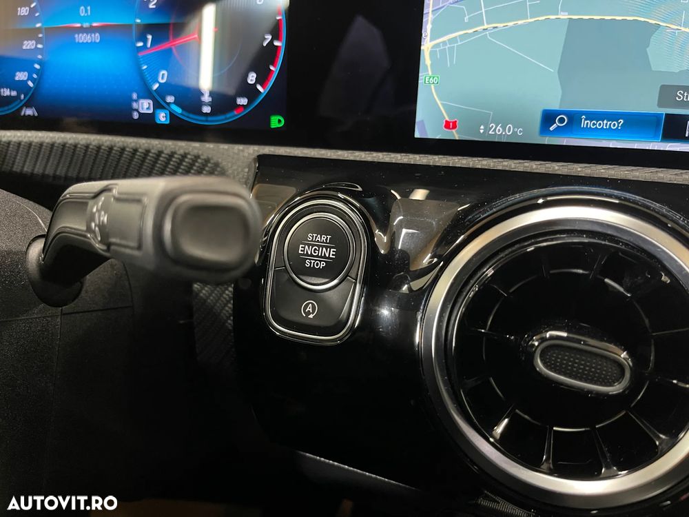 Mercedes-Benz CLA 200 7G-DCT - 26