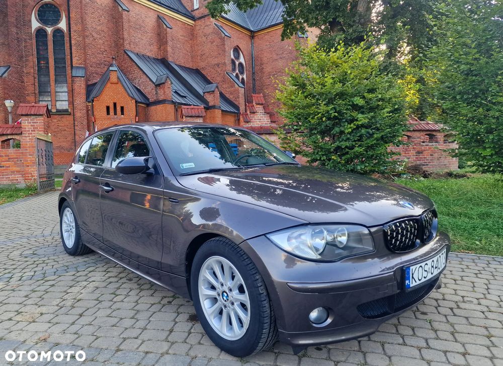 BMW Seria 1 118I 2005 photo 4