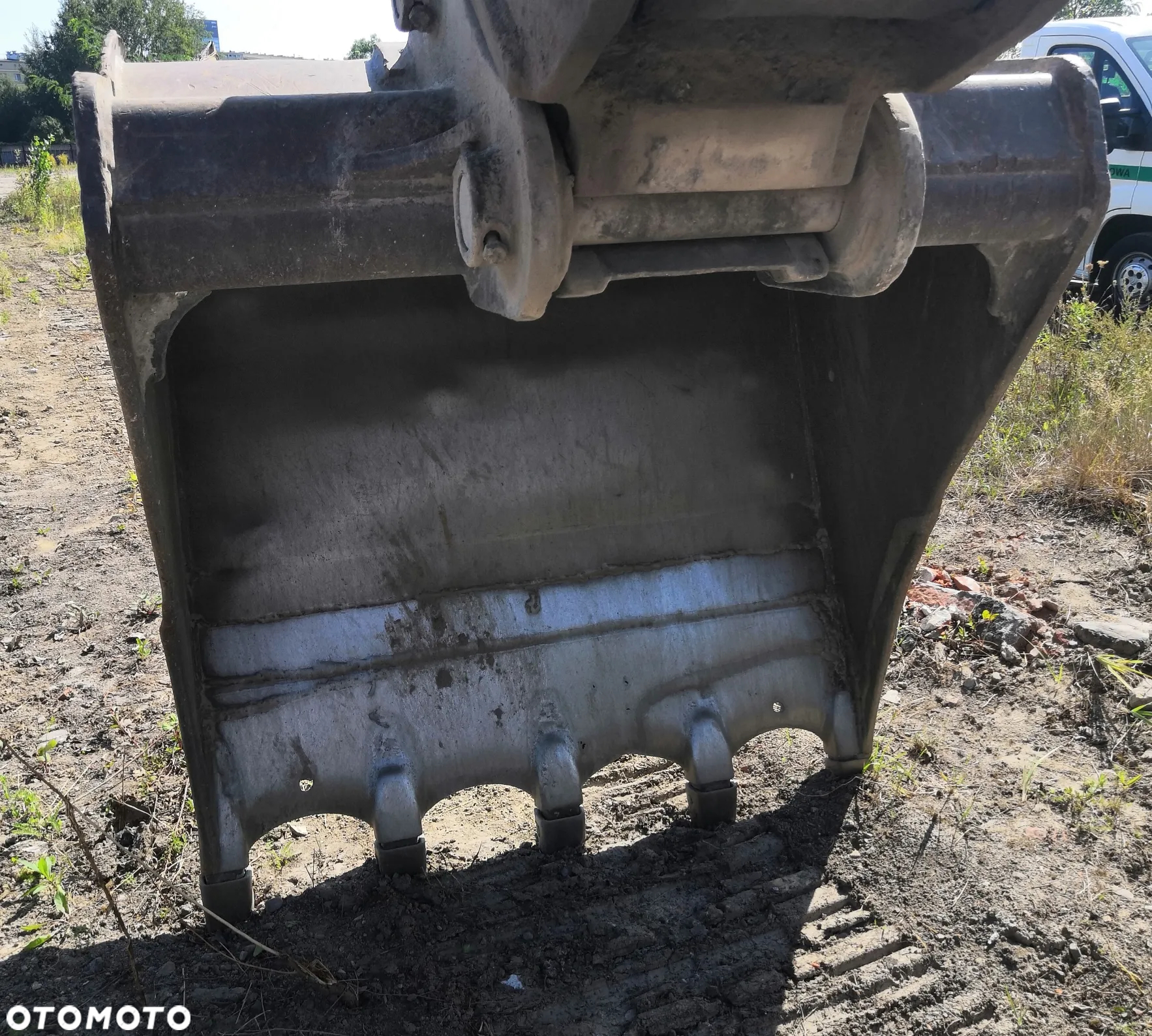 Hitachi 225USLC - 5
