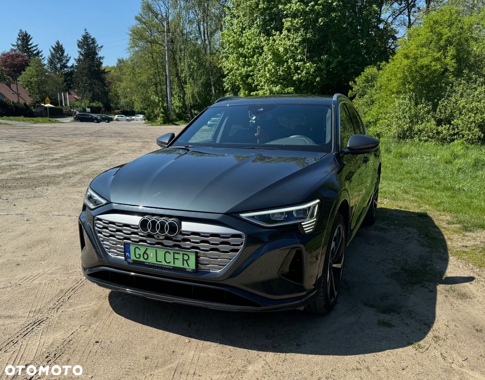 Audi Q8 Sportback e-tron - 5