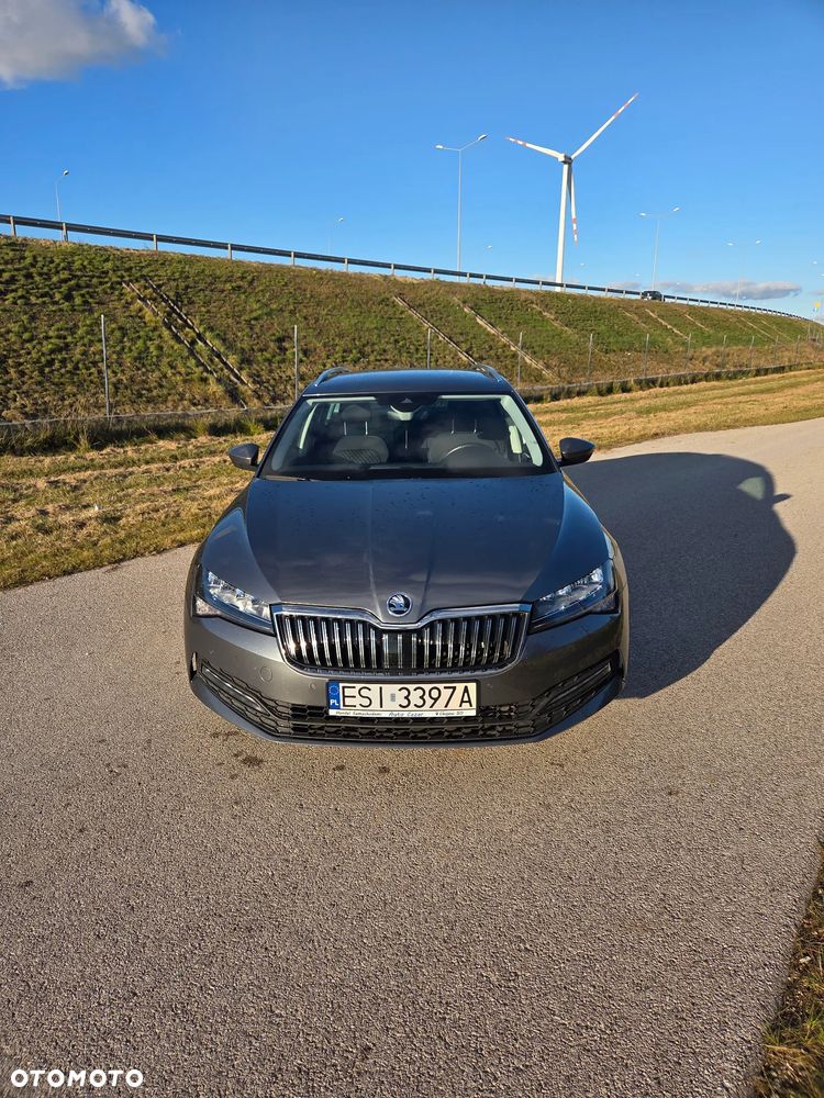Skoda Superb 2.0 TDI SCR Ambition DSG - 2