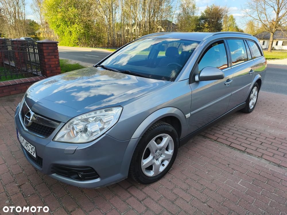Opel Vectra 1.8 Essentia - 1