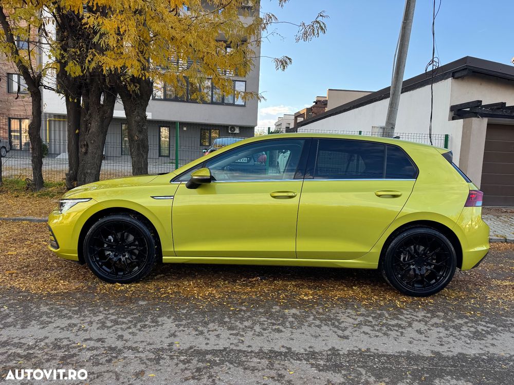 Volkswagen Golf 1.5 eTSI ACT DSG MHEV Style - 2