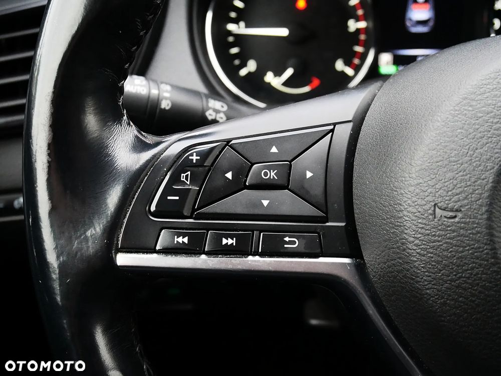 Nissan X-Trail 2.0 dCi Tekna Xtronic 4WD - 9