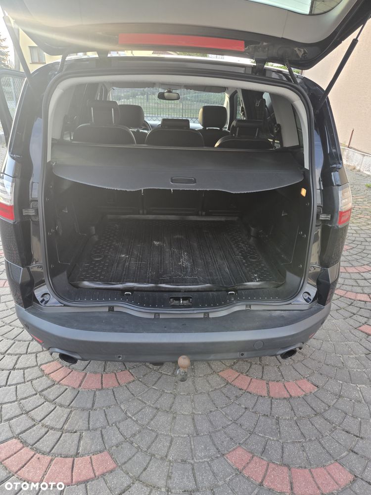 Ford S-Max 2.2 TDCi Titanium - 16