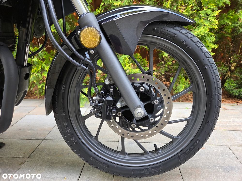 Honda CB - 30