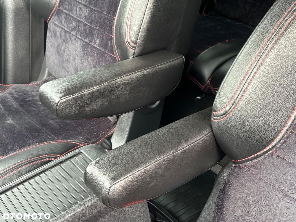 Peugeot Partner BlueHDi 100 Stop&Start Allure - 23