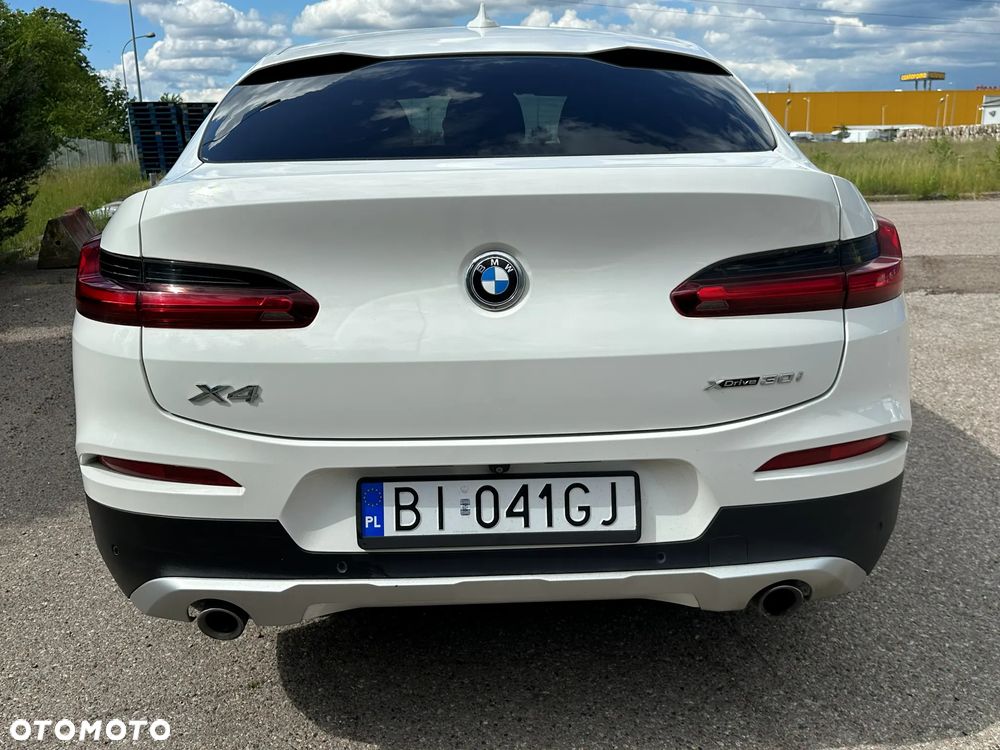 BMW X4 xDrive30i xLine sport - 8