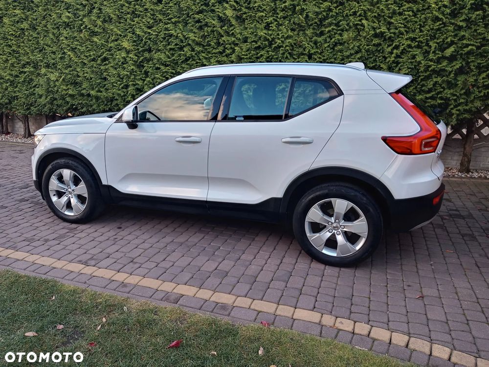 Volvo XC 40 T3 Momentum Pro - 5