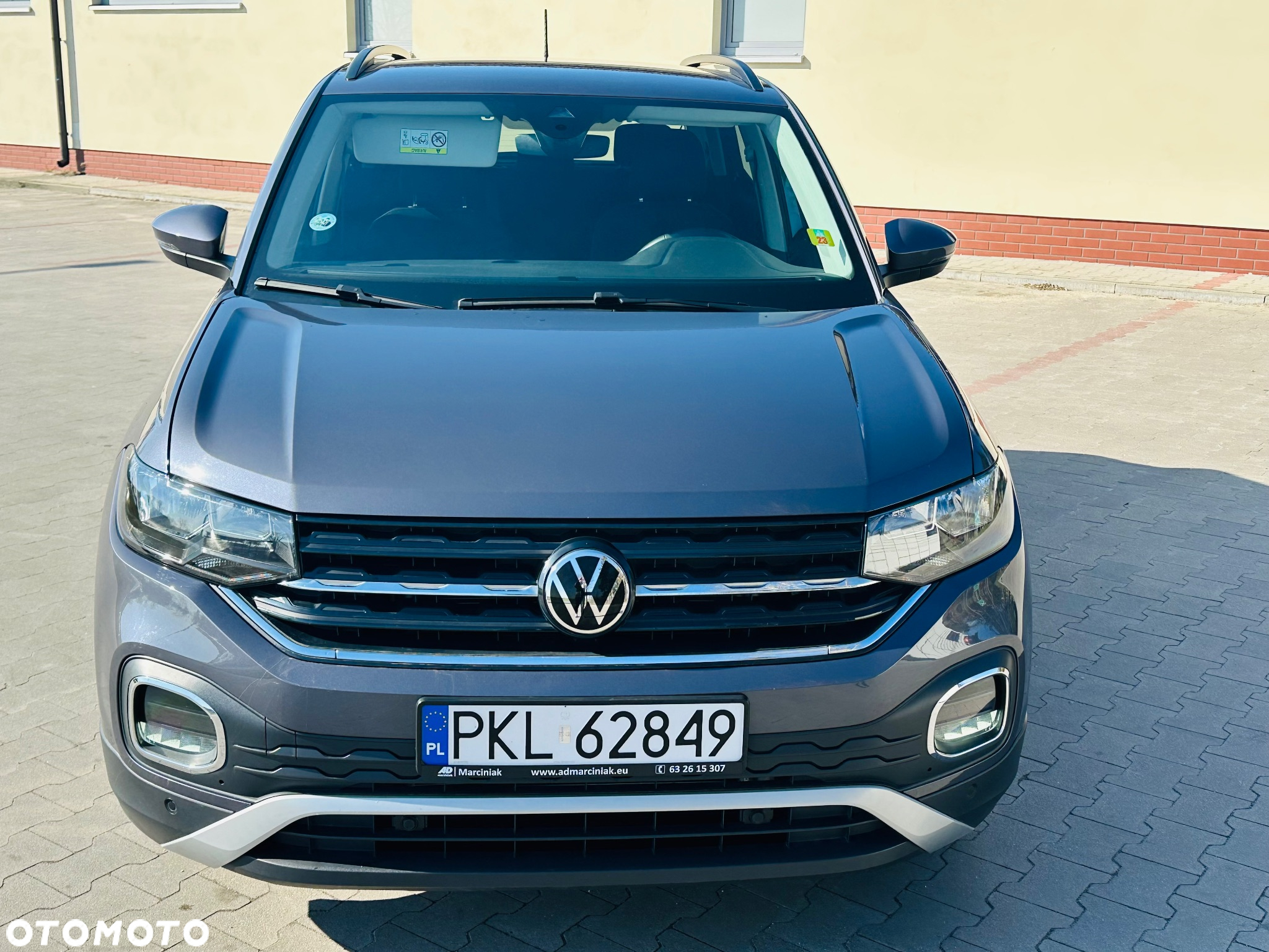 Volkswagen T-Cross 1.0 TSI Active DSG - 9