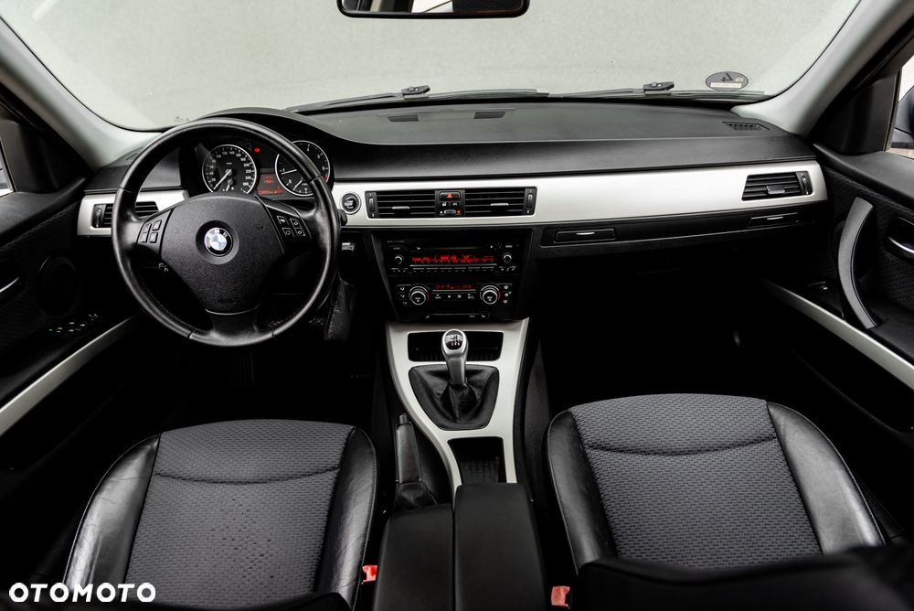 BMW Seria 3 2009