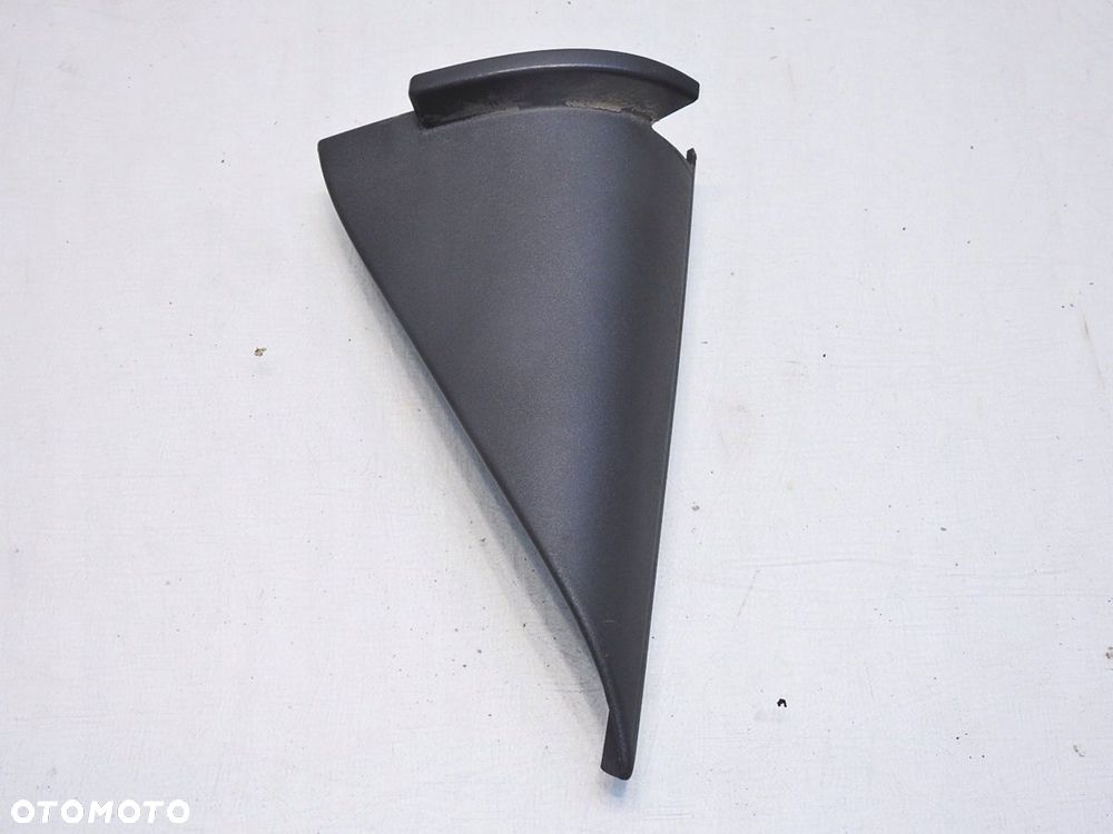 TRÓJKĄT OSŁONA DRZWI PRAWY TYŁ AUDI A4 B7 AVANT - 5