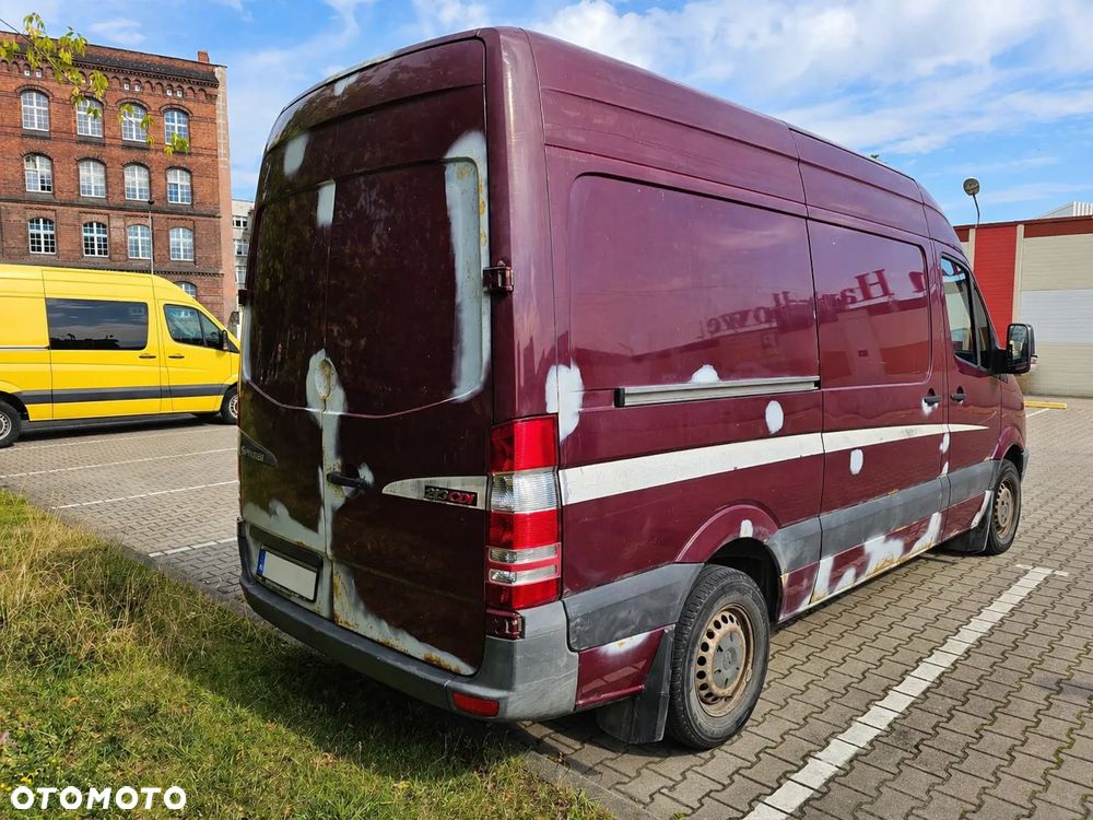 Mercedes-Benz Sprinter - 6