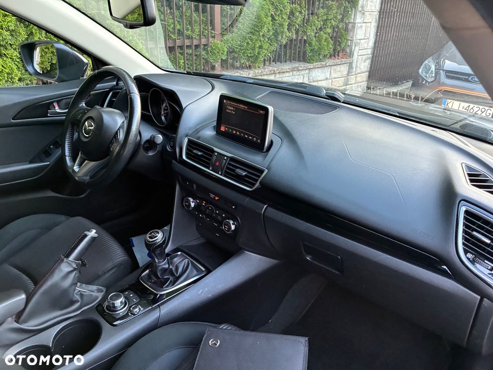 Mazda 3 - 10
