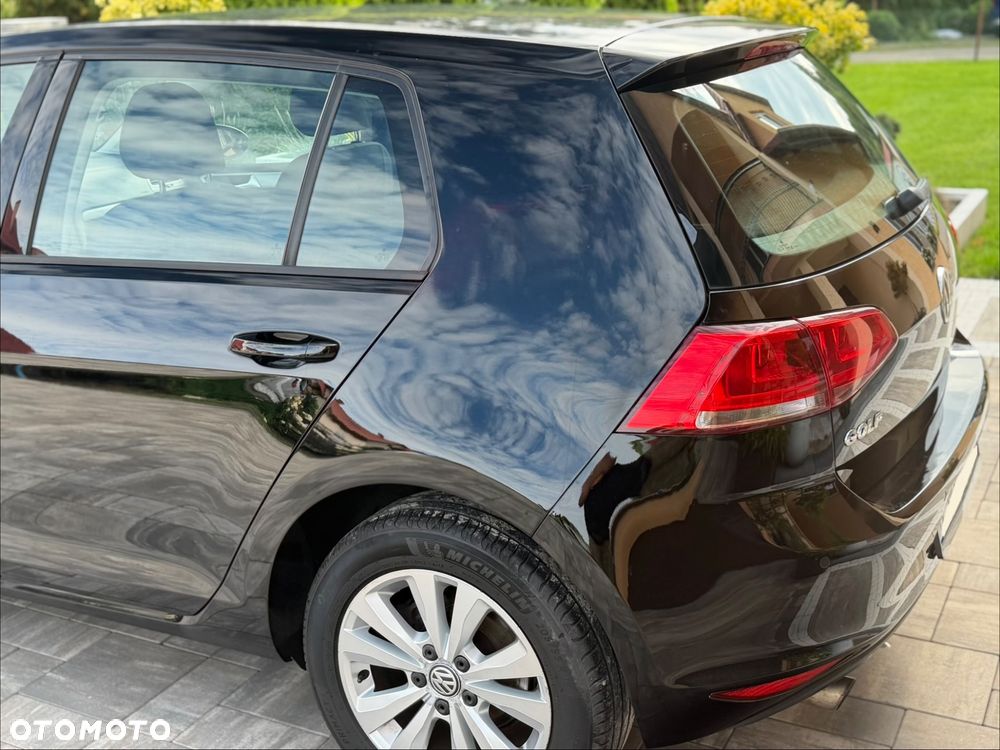 Volkswagen Golf 1.6 TDI BMT Comfortline - 27