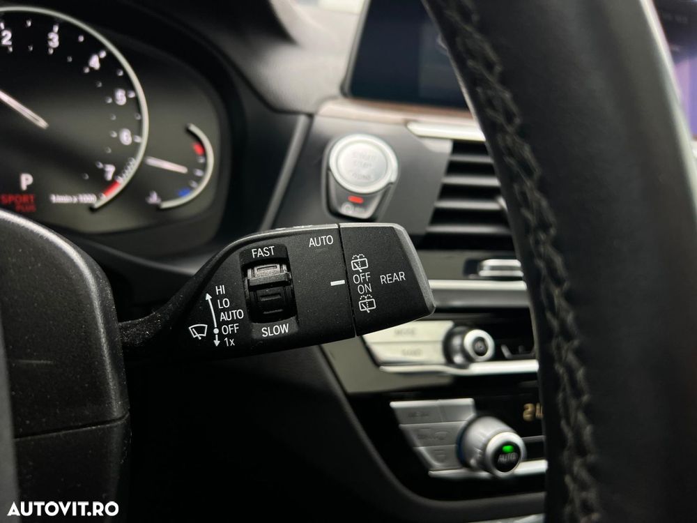 BMW X3 xDrive30i Aut. Advantage - 30