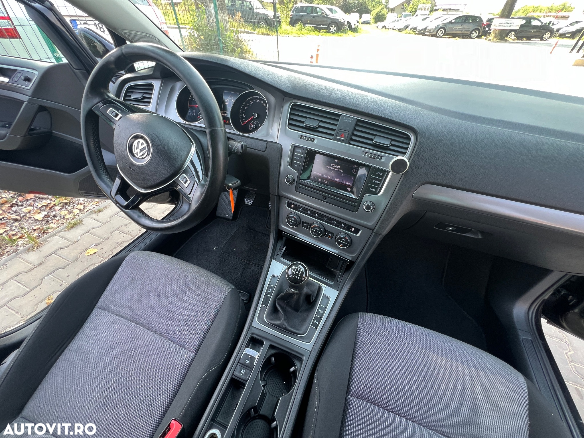 Volkswagen Golf 1.2 TSI BlueMotion Technology Comfortline - 9