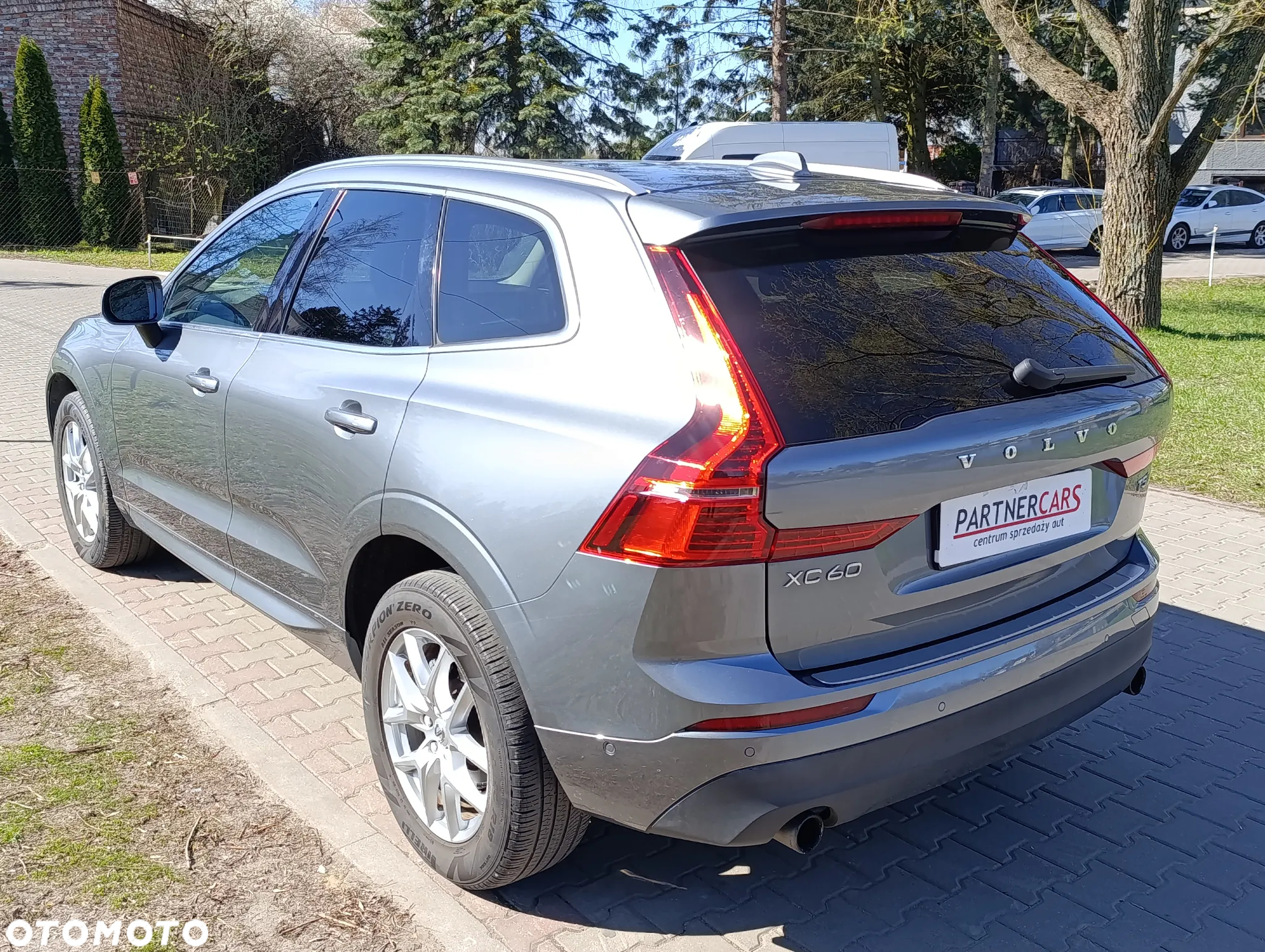 Volvo XC 60 T5 AWD Geartronic Momentum - 6