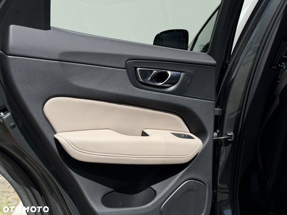 Volvo XC 60 - 14