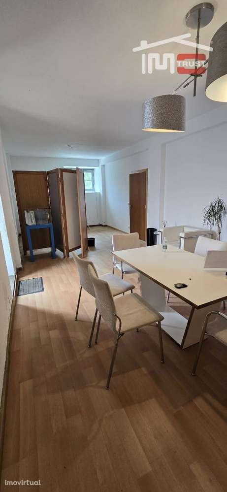 Espaço multifuncional com escritórios e cofre em Edifício Premium |... - Grande imagem: 5/16