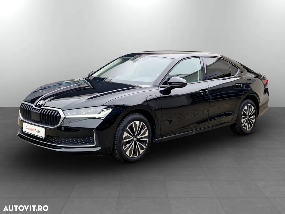 Skoda Superb - 1
