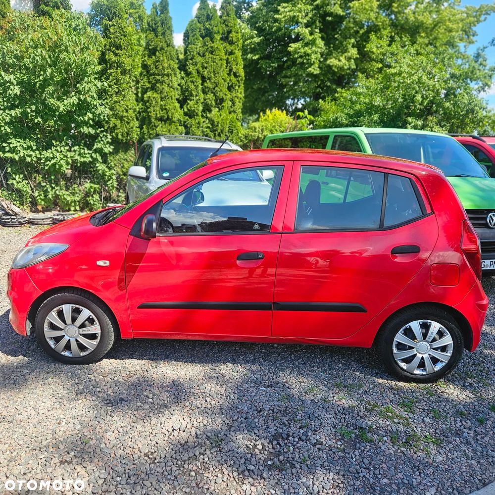 Hyundai i10 1.1 FIFA WM Edition - 31