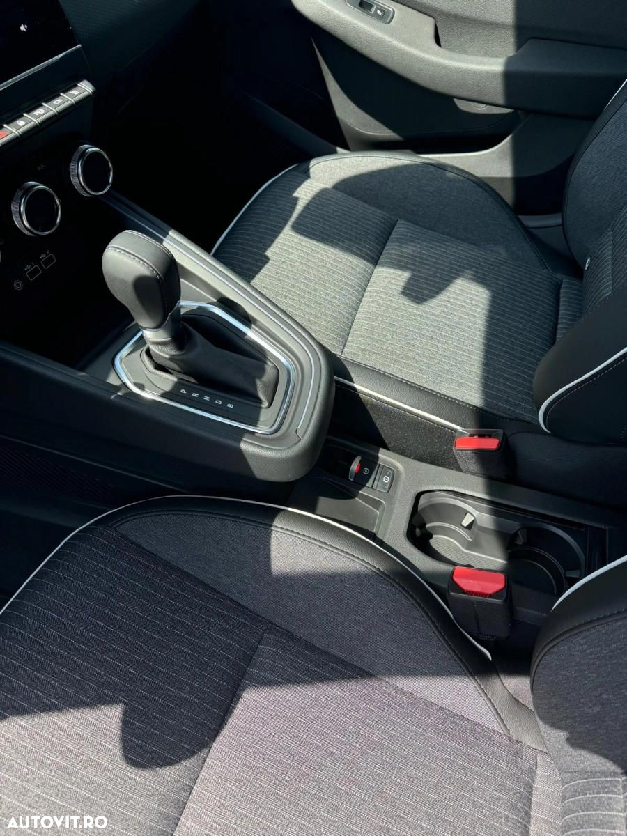 Mitsubishi Colt - 6