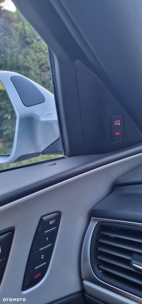Audi A6 Avant 2.0 TDI Ultra S tronic - 25