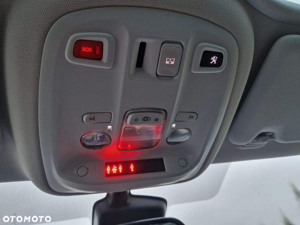 Peugeot 308 BlueHDi FAP 150 Stop&Start GT-Line Edition - 23