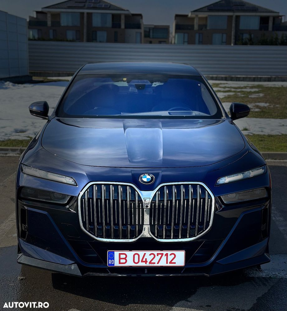 BMW Seria 7 740d xDrive MHEV - 7