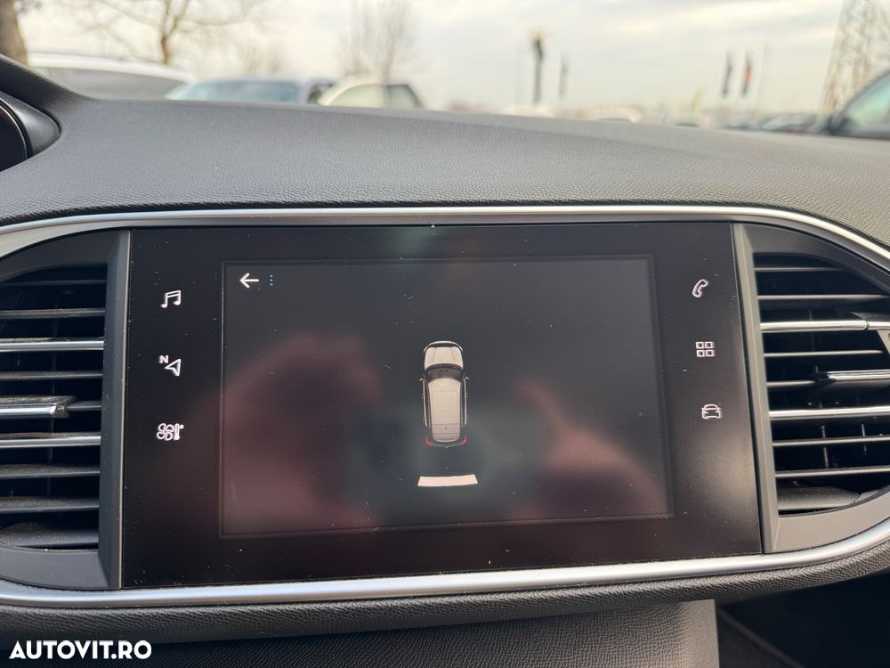 Peugeot 308 BlueHDi FAP 130 Stop & Start Style - 12