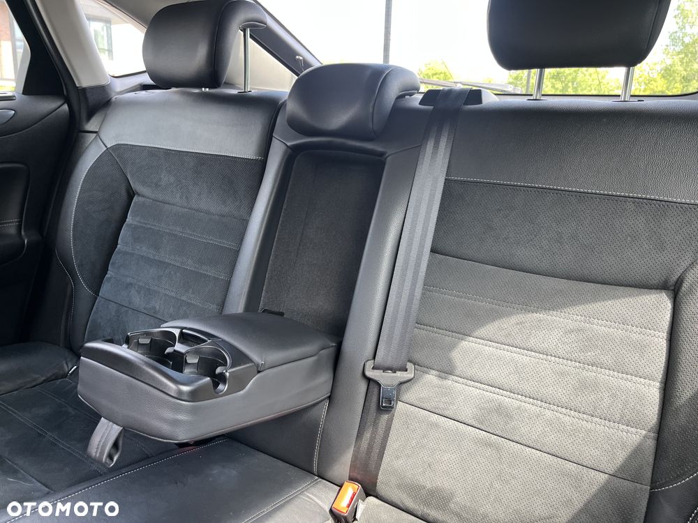 Ford Mondeo 2.0 T Titanium MPS6 - 12