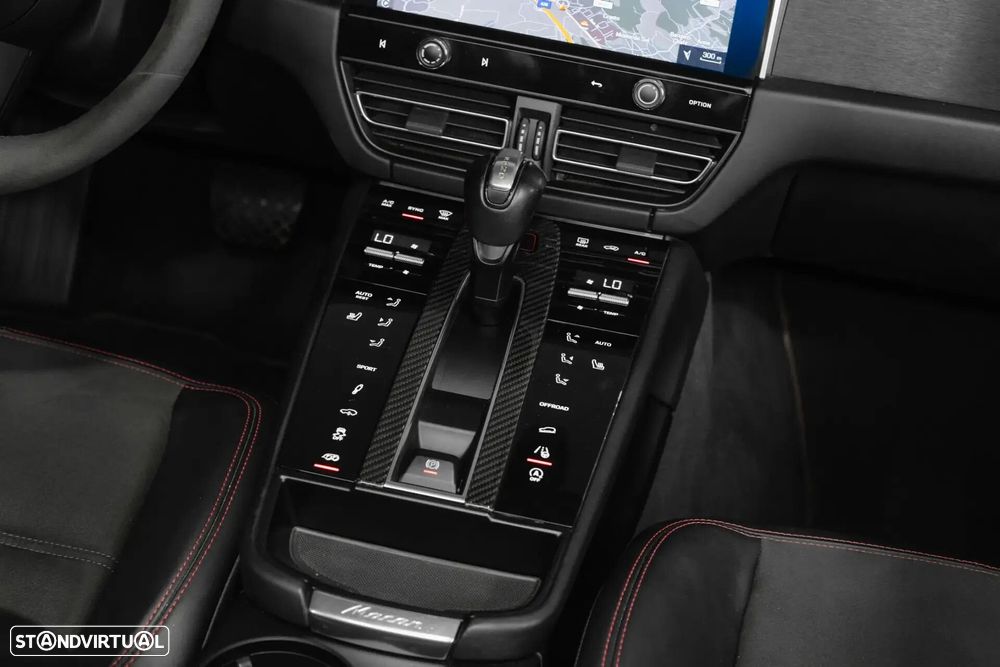Porsche Macan - 44