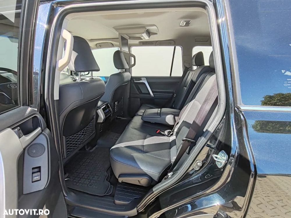 Toyota Land Cruiser 2.8l Turbo D-4D AVS Aut. Luxury - 5